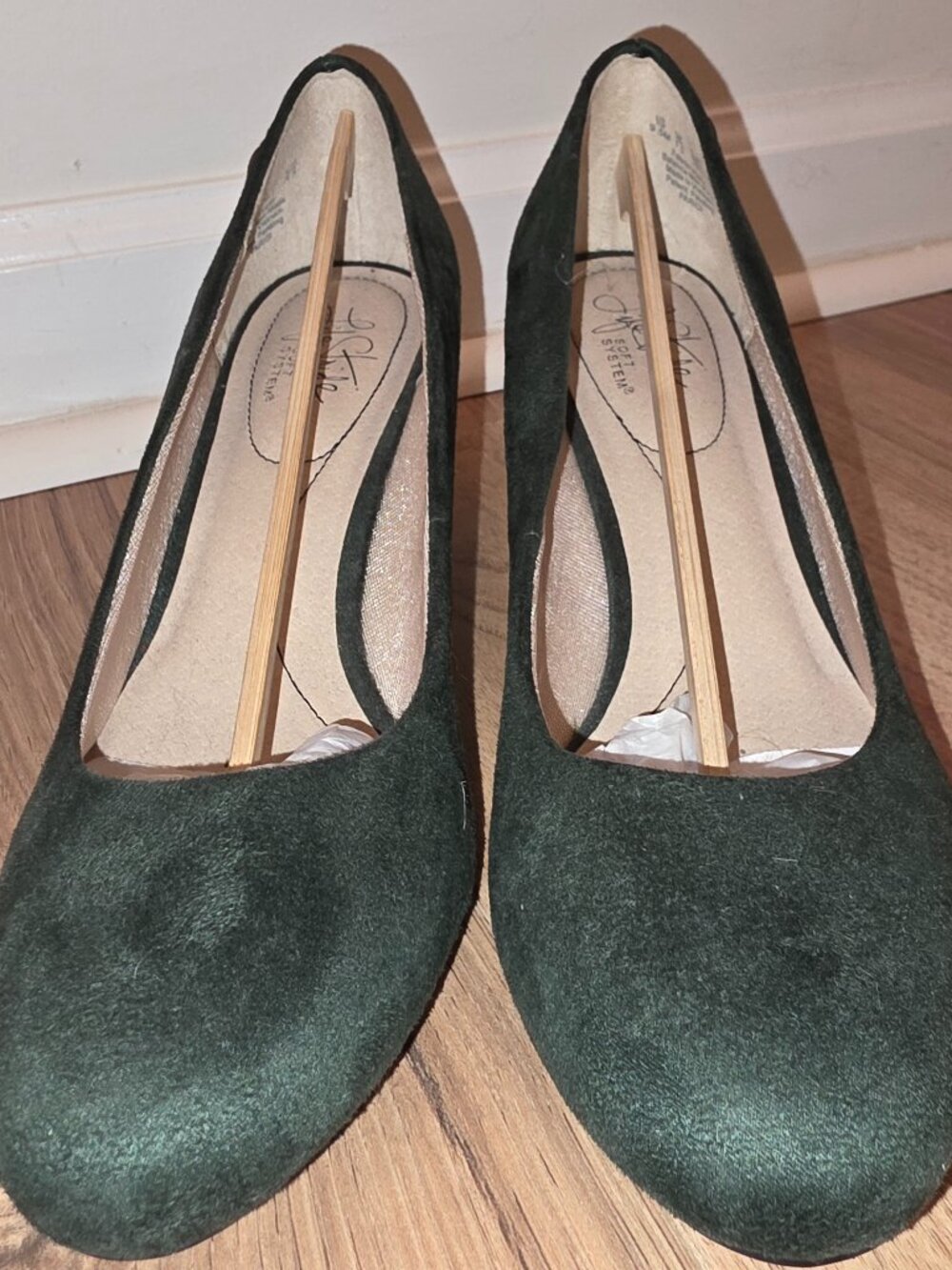 LifeStride Parigi Forest Green Faux Suede Pumps Size 9.5M Comfort